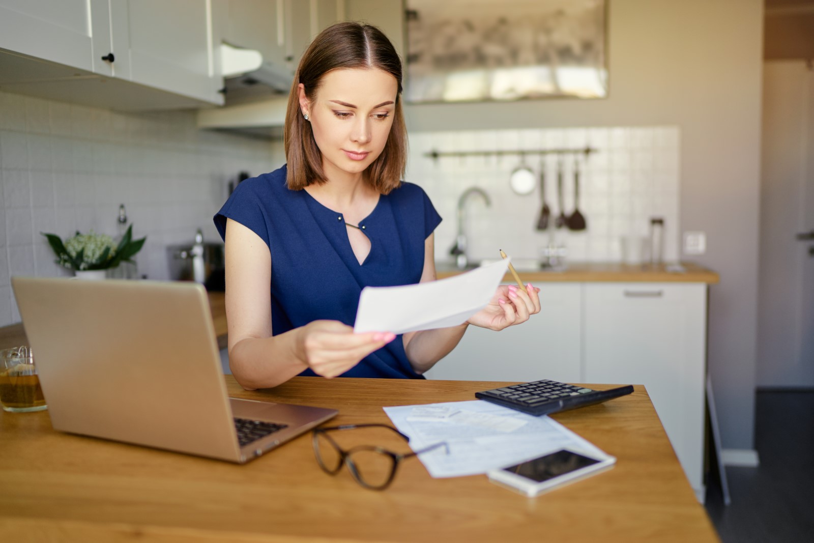 woman-using-a-laptop-computer
